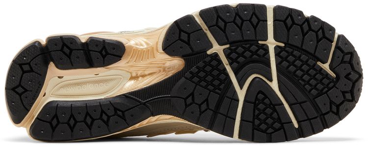 Wmns 1906R ‘Angora Sandstone’
