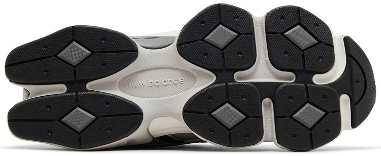 9060 Metallic